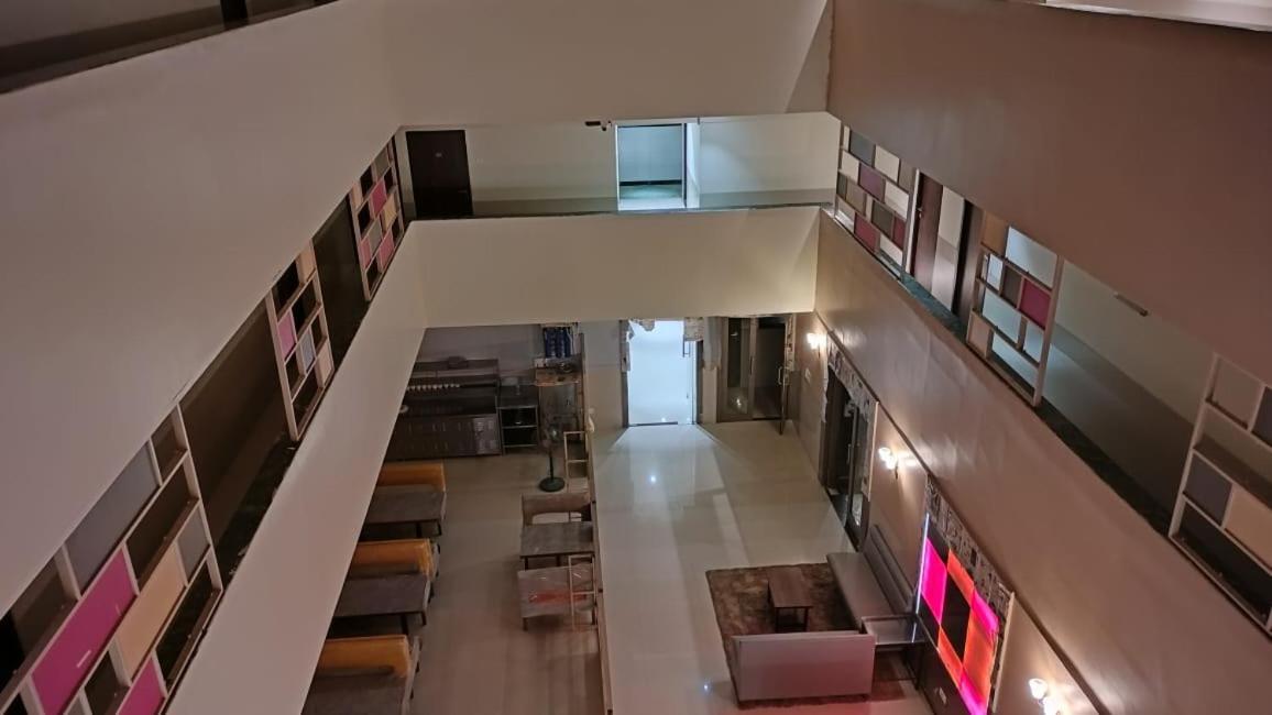 Hotel Sai Nidhi Executive-Mindspace Airoli Navi Mumbai Exterior foto