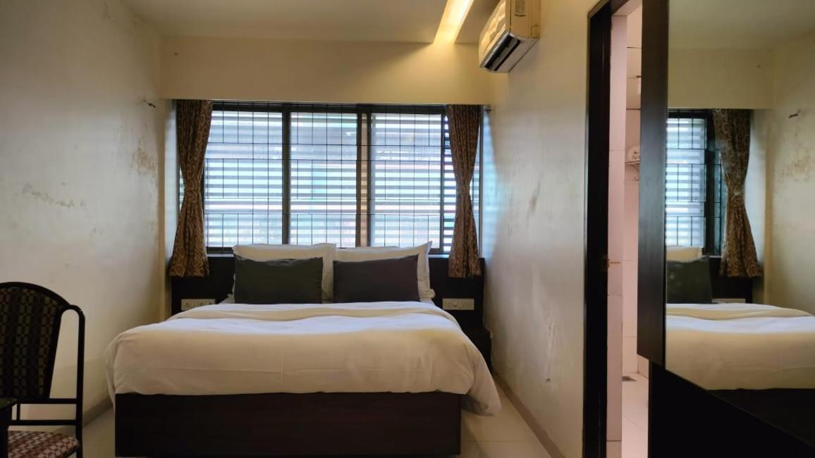 Hotel Sai Nidhi Executive-Mindspace Airoli Navi Mumbai Exterior foto